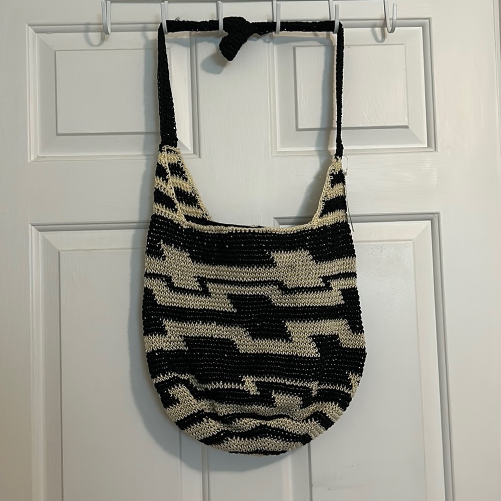 NO BOUNDARIES Hobo Bag tan & Black BRAND NEW